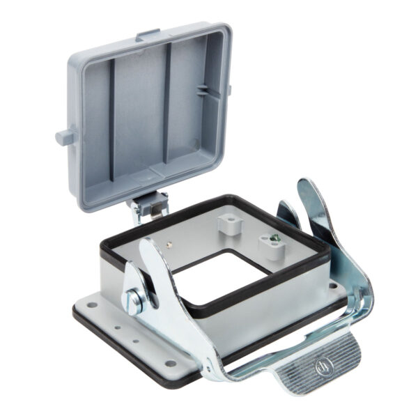 Bulkhead Mount Housing For Female Insert With Cover 24-3216-47-06000